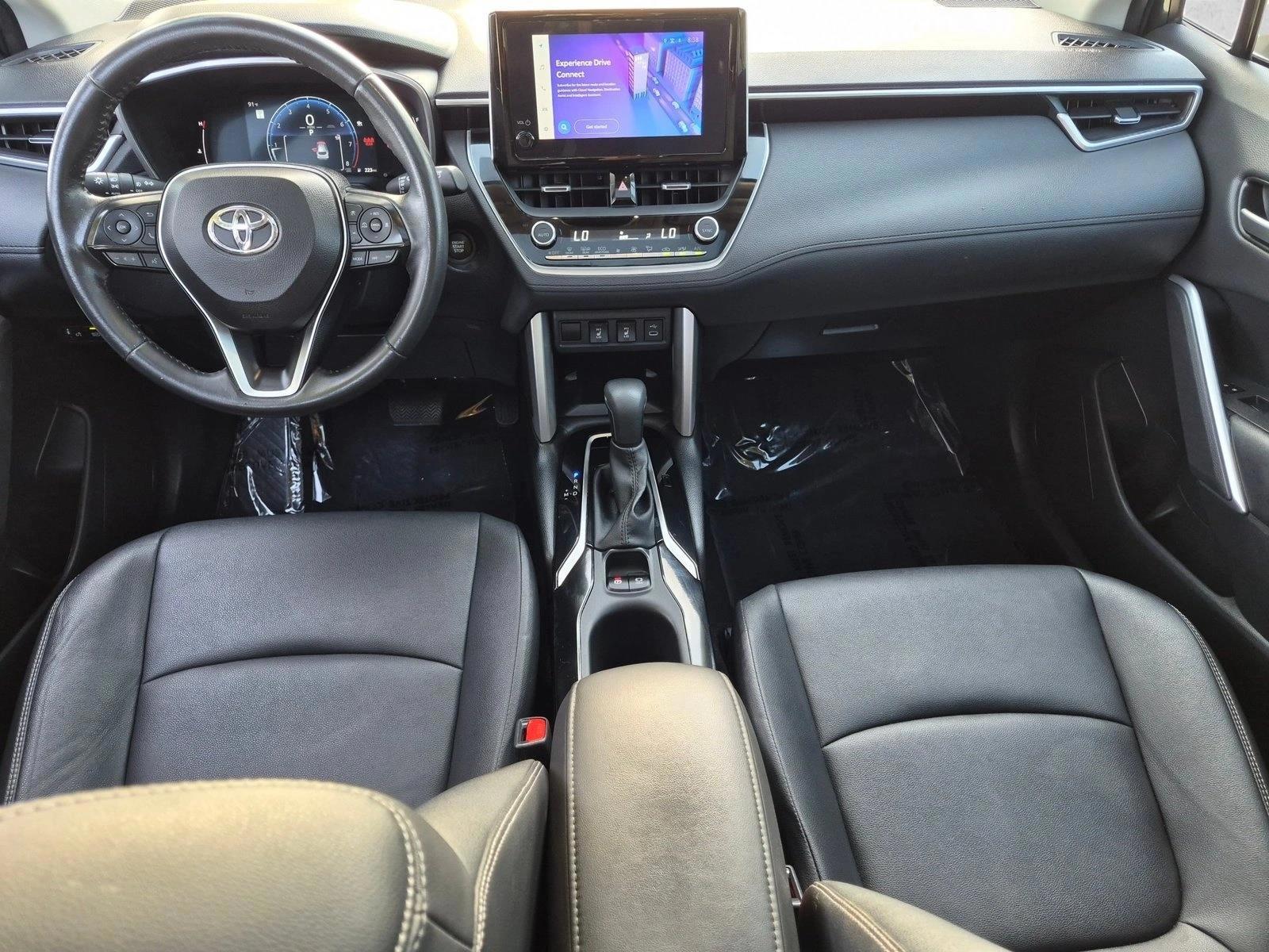 Thumbnail: 2024 Toyota Corolla Cross - 4