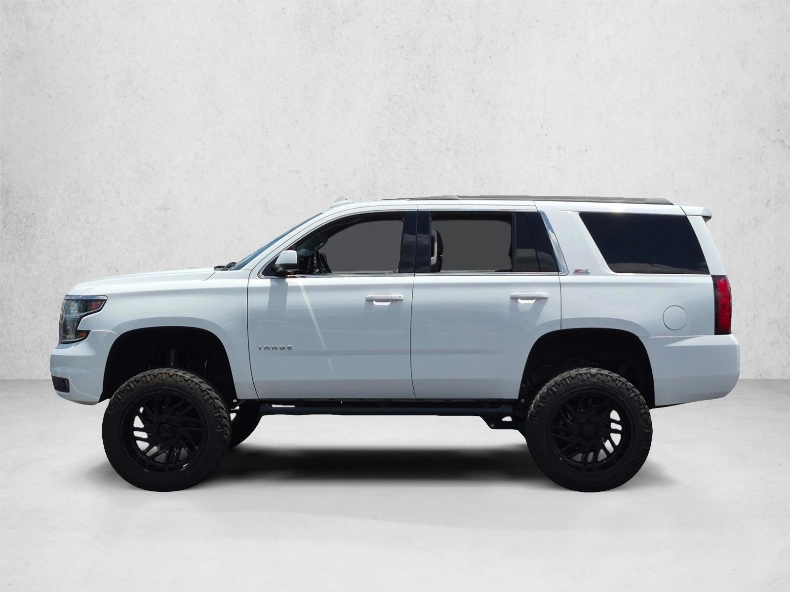 Thumbnail: 2020 Chevrolet Tahoe - 2