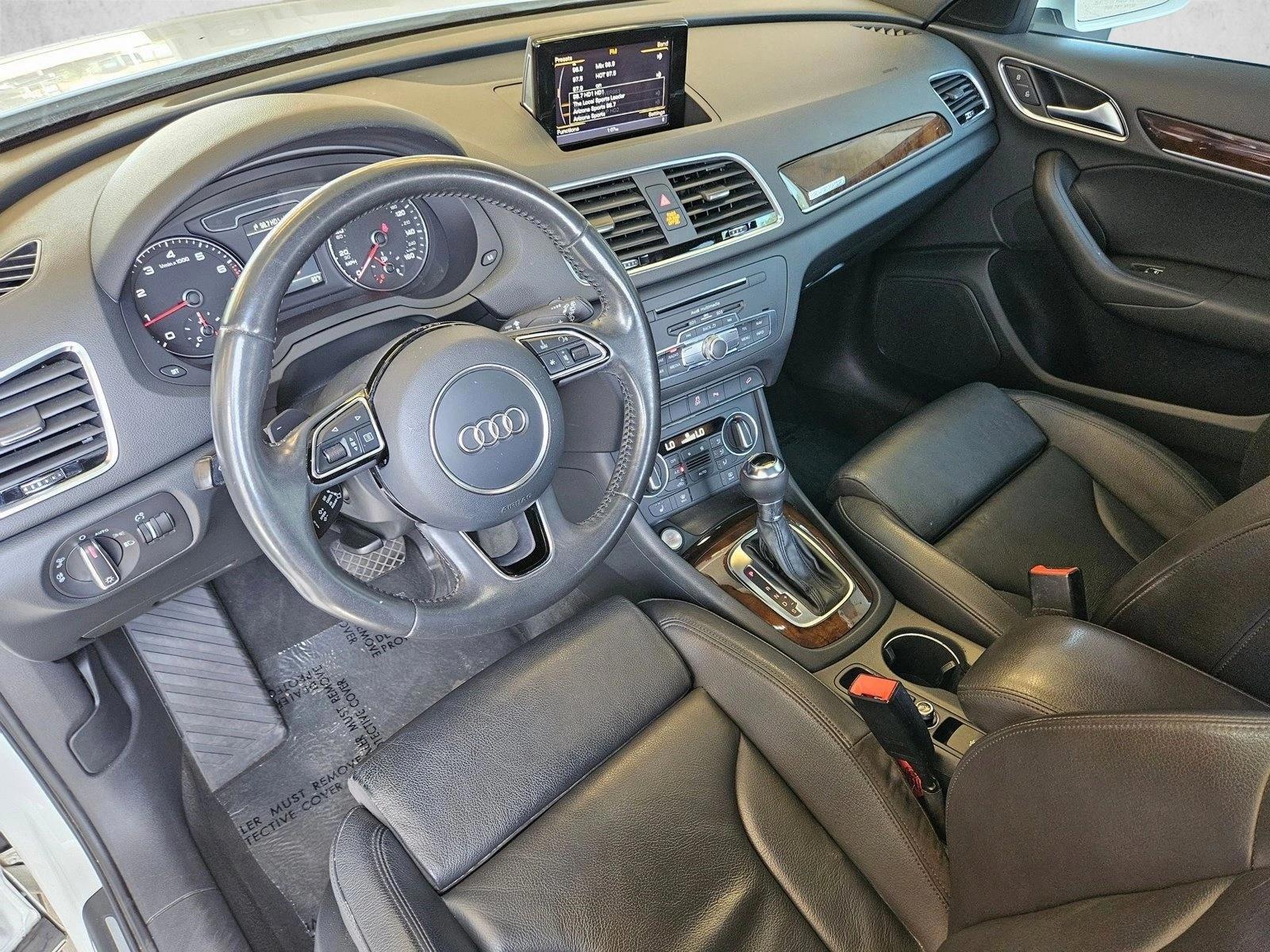 Thumbnail: 2018 Audi Q3 - 3