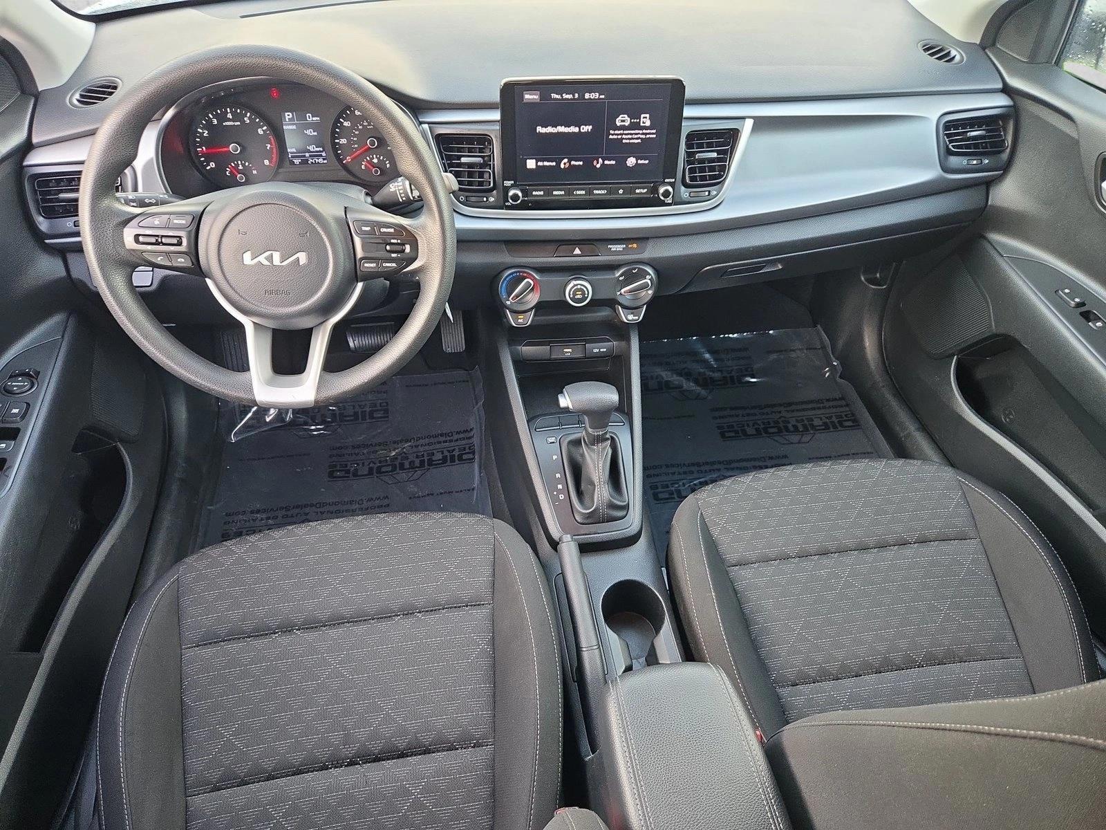 Thumbnail: 2023 Kia Rio5 - 4