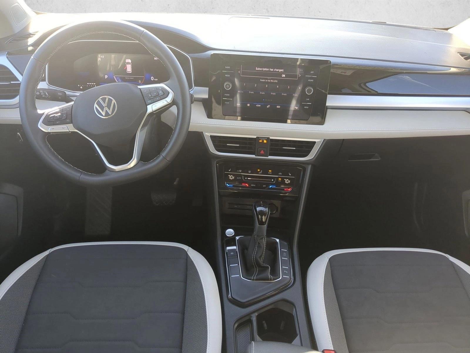 Thumbnail: 2026 Volkswagen Taos - 3
