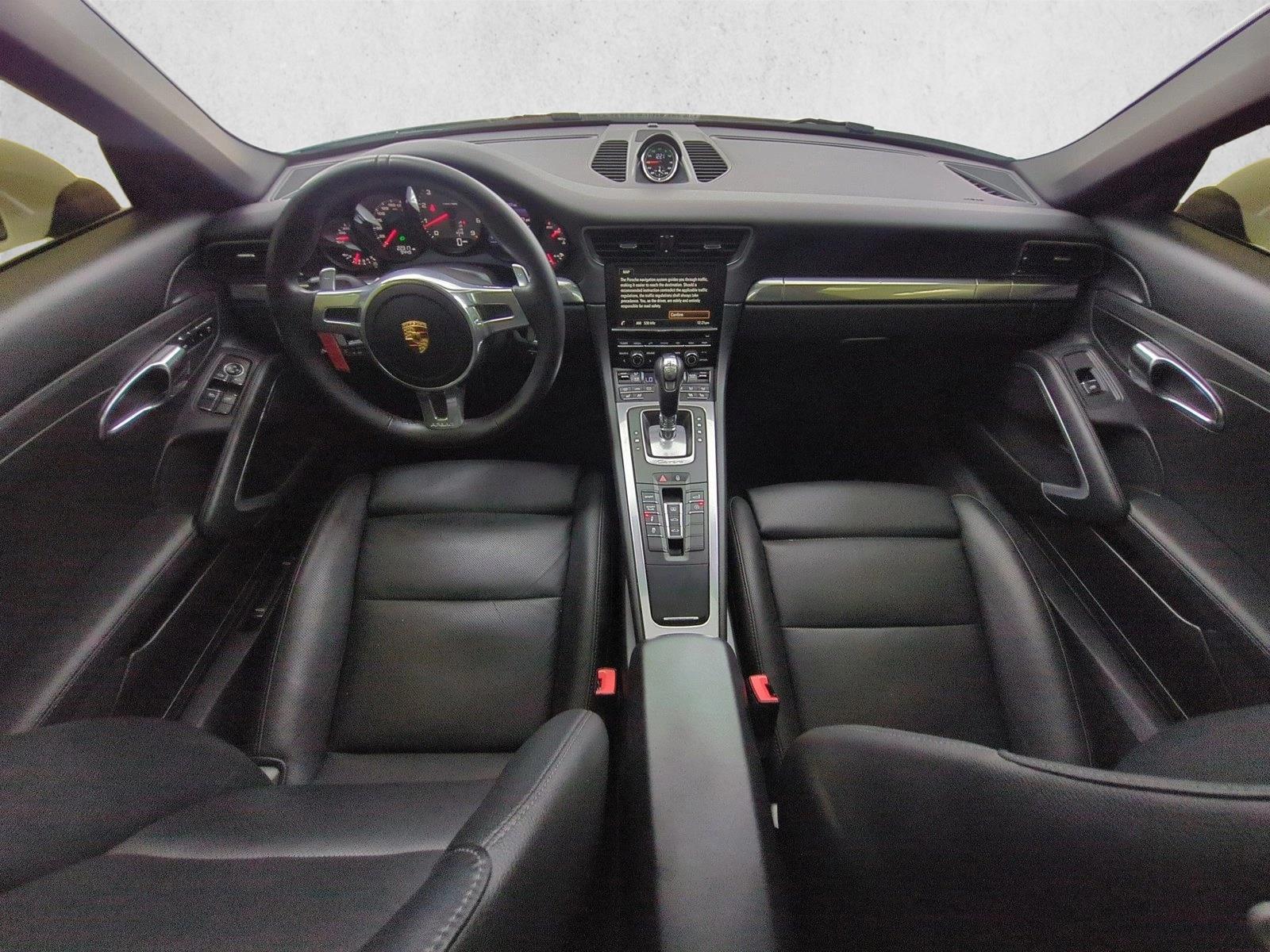 Thumbnail: 2014 Porsche 911 - 4