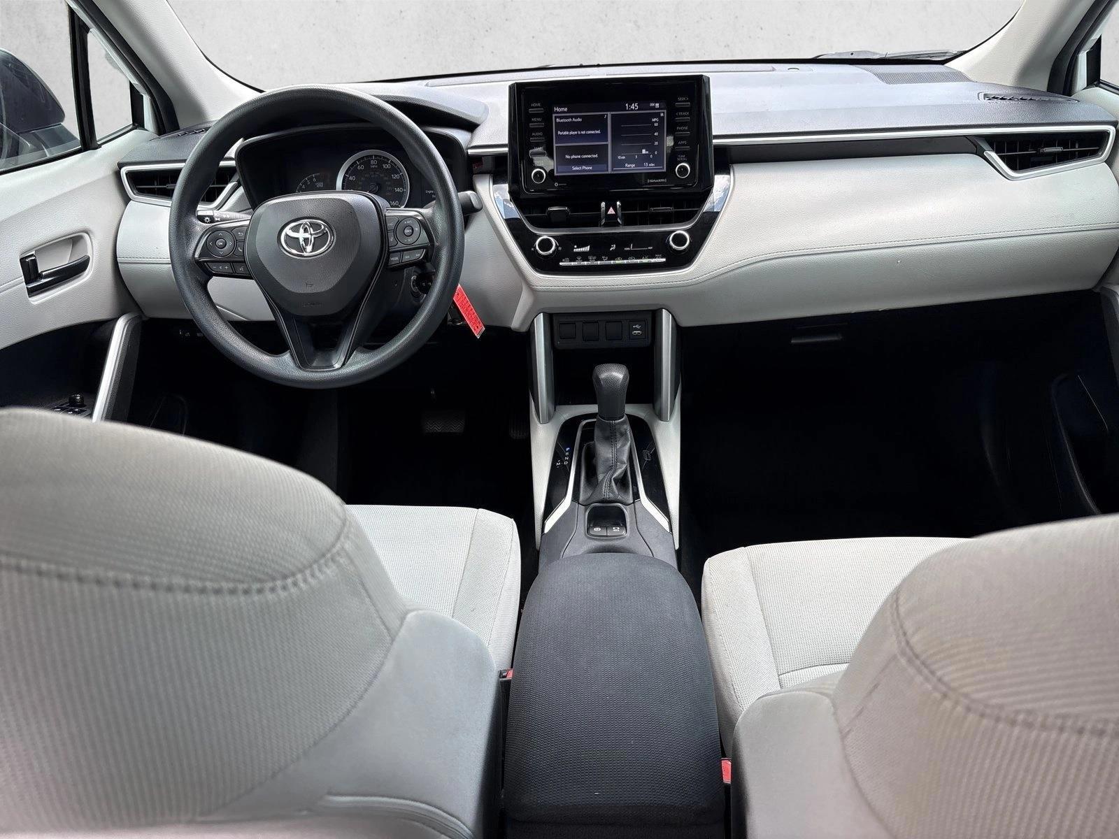 Thumbnail: 2022 Toyota Corolla Cross - 3