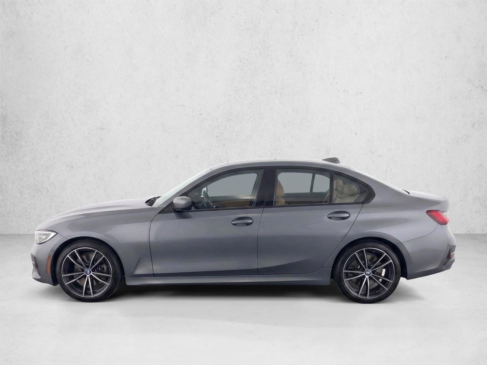 Thumbnail: 2023 BMW 3 Series - 2