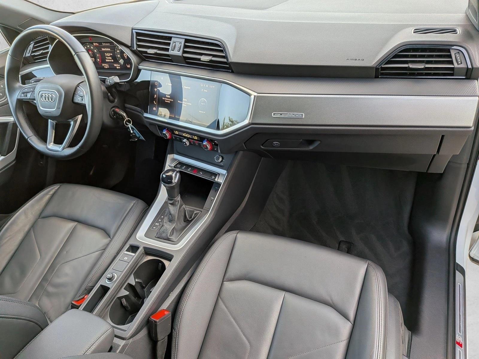 Thumbnail: 2025 Audi Q3 - 5
