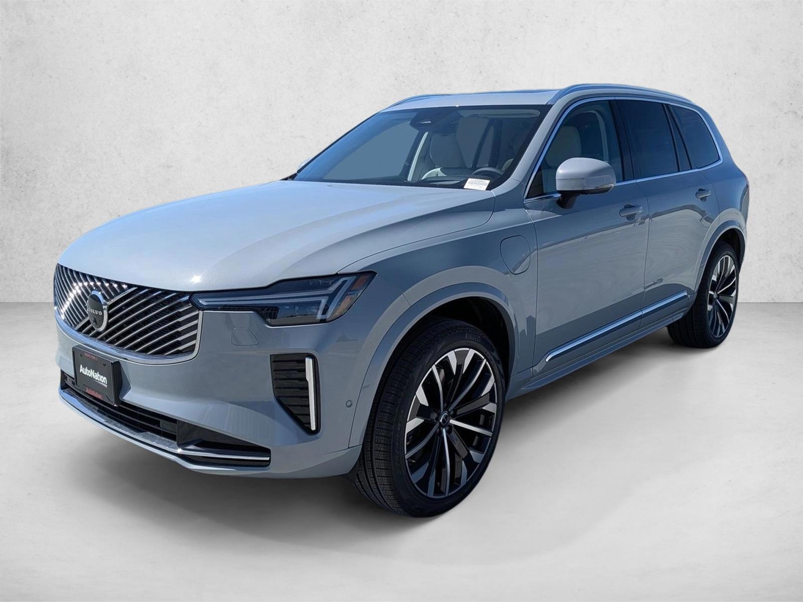 Thumbnail: 2026 Volvo XC90 - 1
