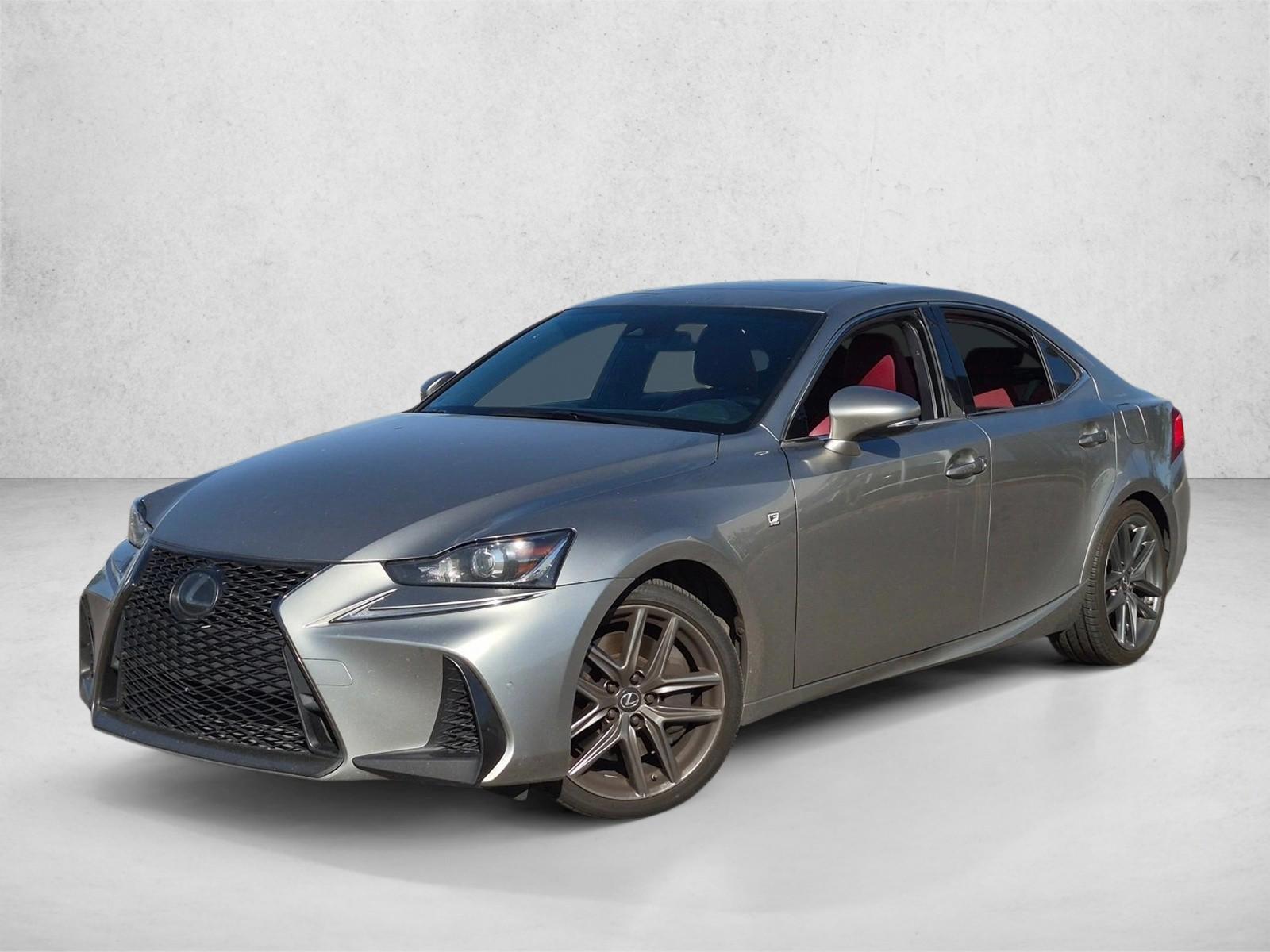 2020 Lexus IS