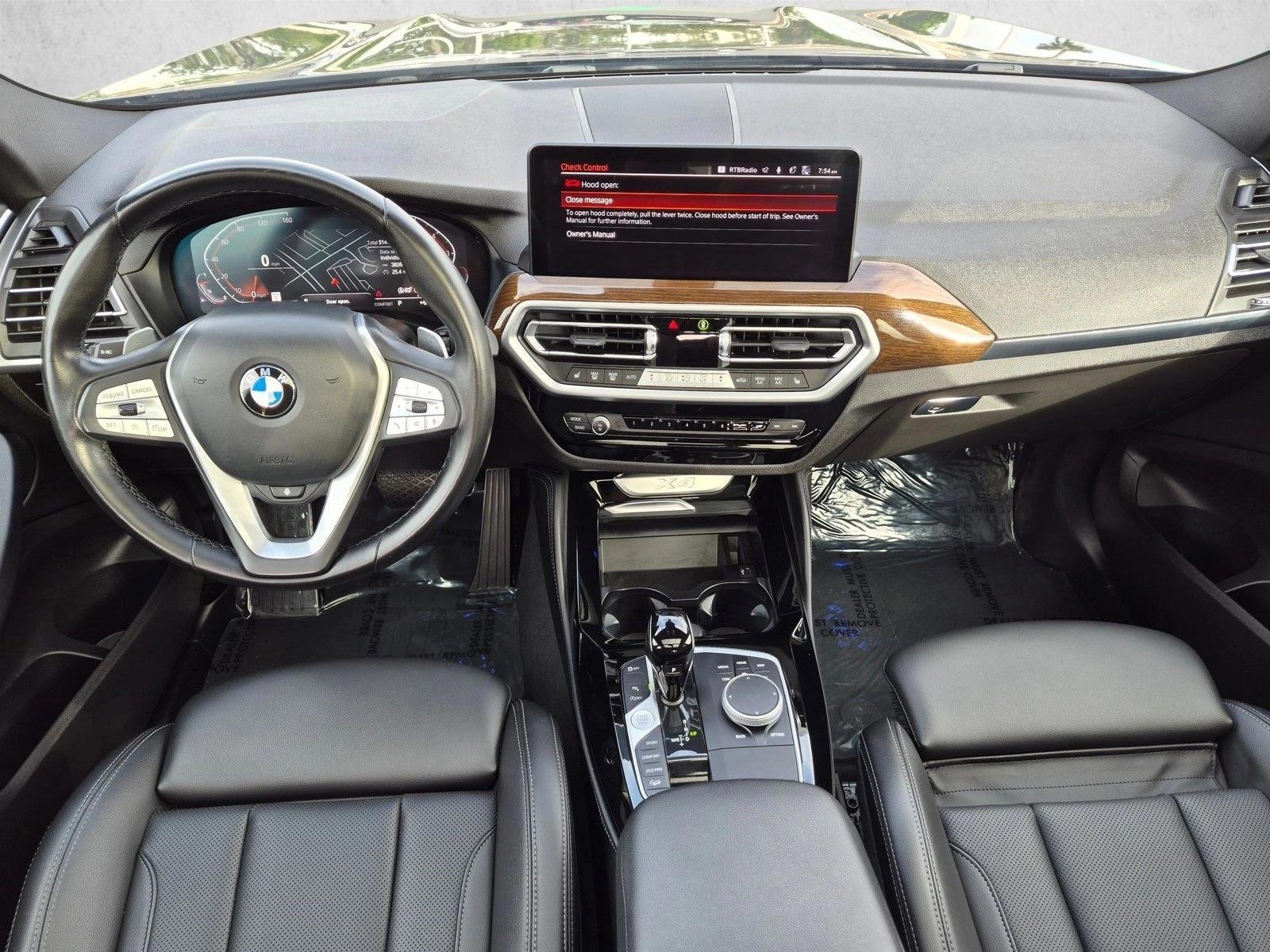 Thumbnail: 2022 BMW X4 - 4