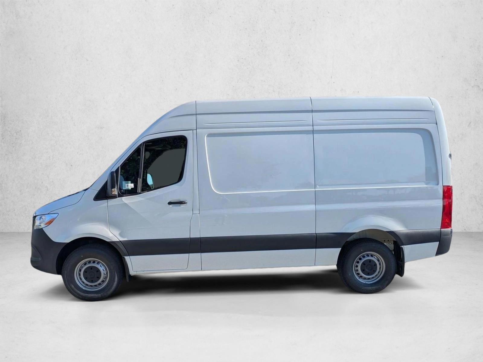 Thumbnail: 2026 Mercedes-Benz Sprinter - 2
