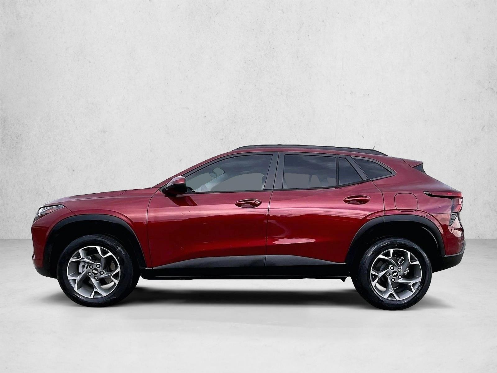 Thumbnail: 2024 Chevrolet Trax - 2
