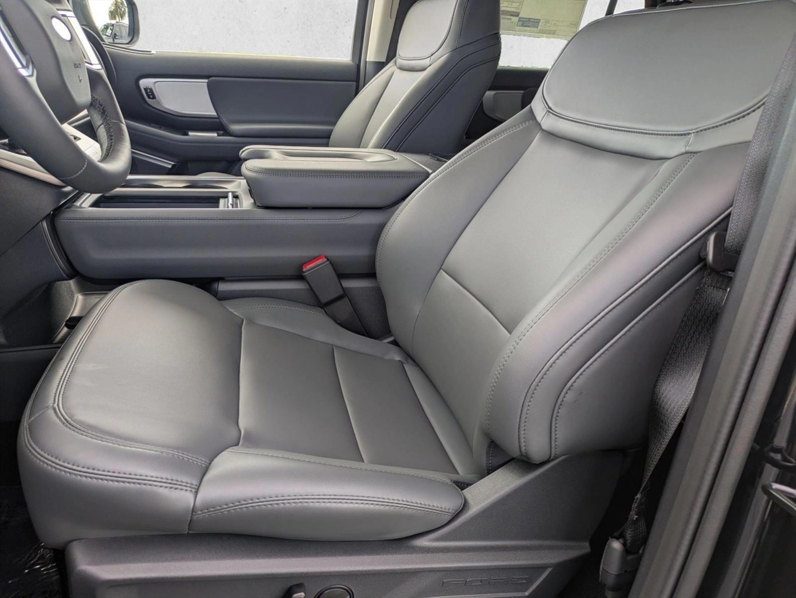 Thumbnail: 2027 Ford Expedition MAX - 5