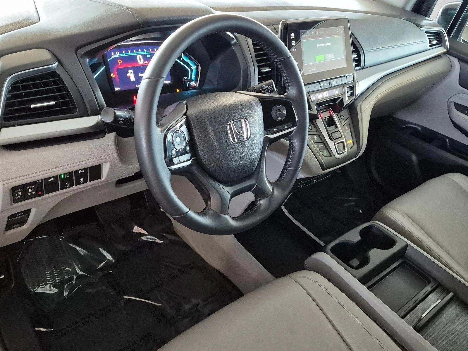 Thumbnail: 2019 Honda Odyssey - 3