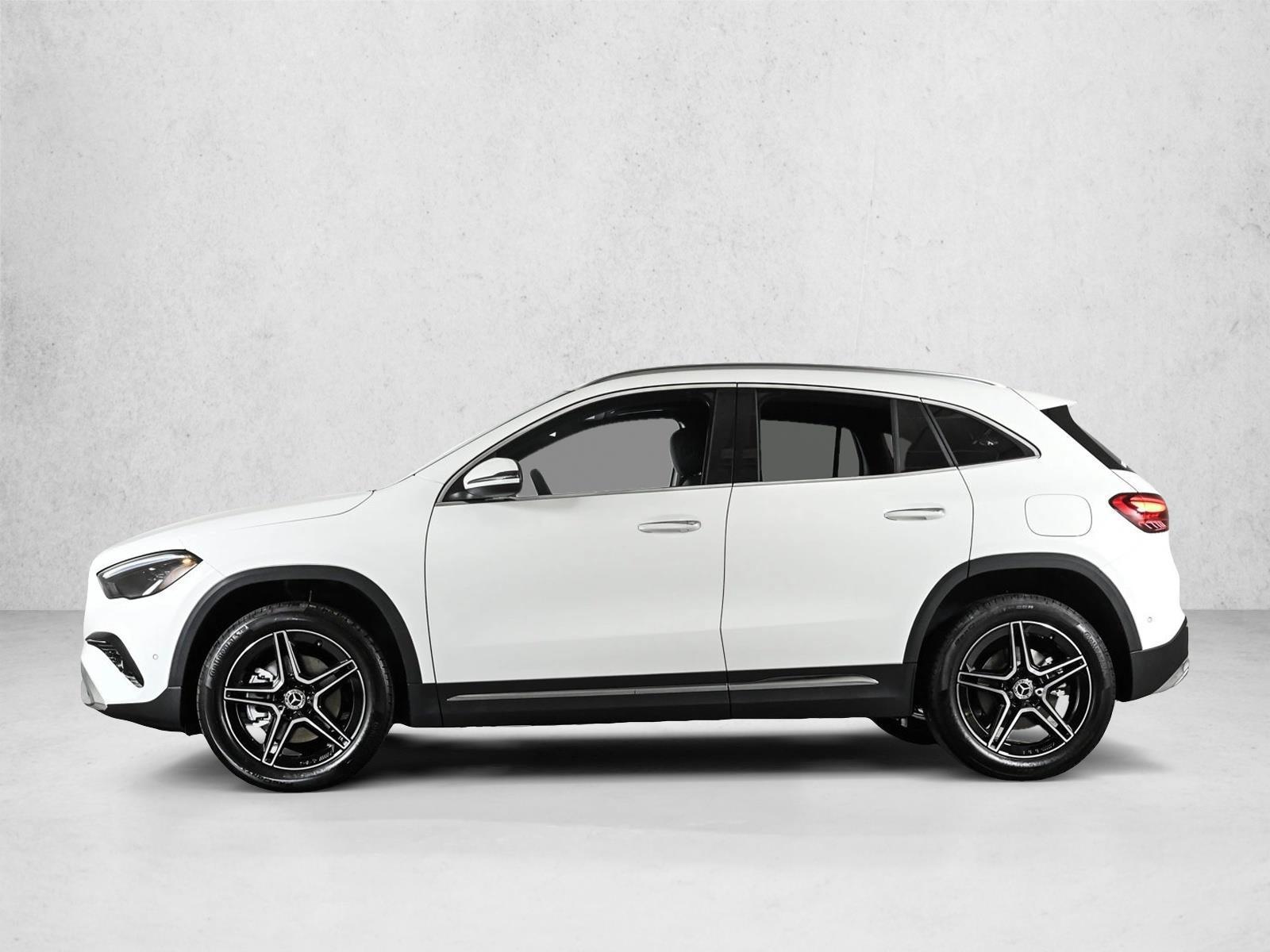 Thumbnail: 2026 Mercedes-Benz GLA - 2