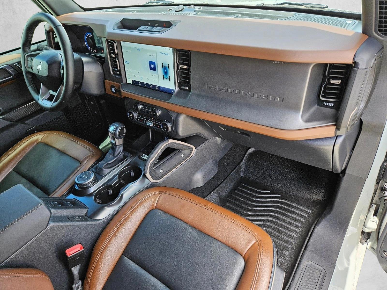 2024 Ford Bronco 4-Door Outer Banks - Photo 20