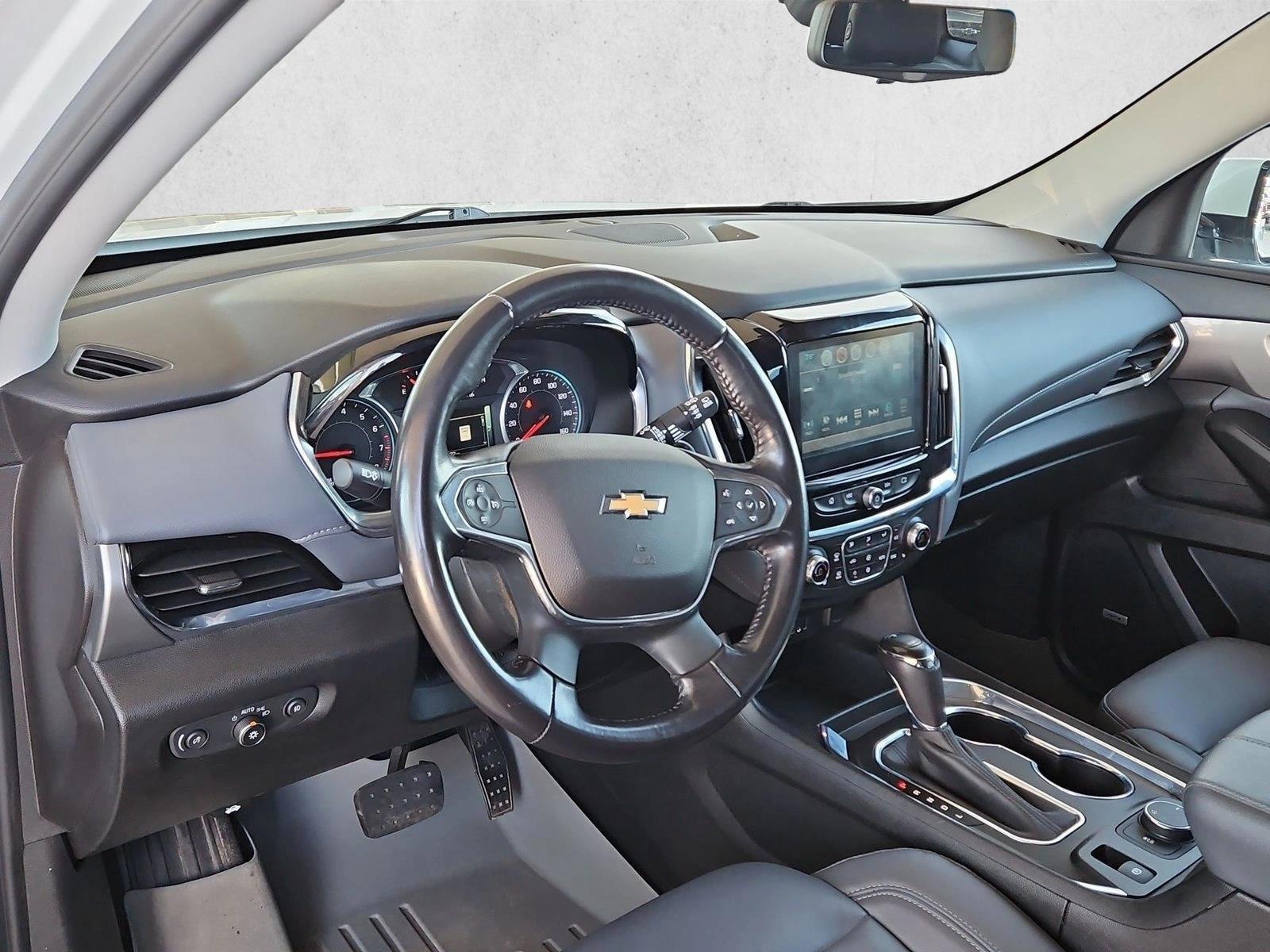 Thumbnail: 2018 Chevrolet Traverse - 3