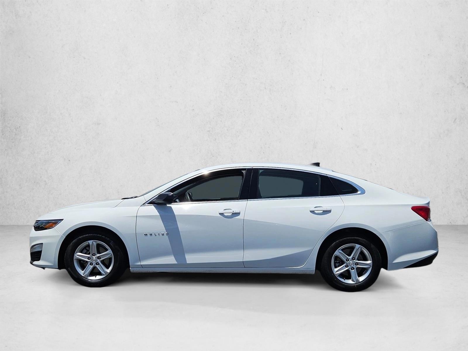 Thumbnail: 2024 Chevrolet Malibu - 2