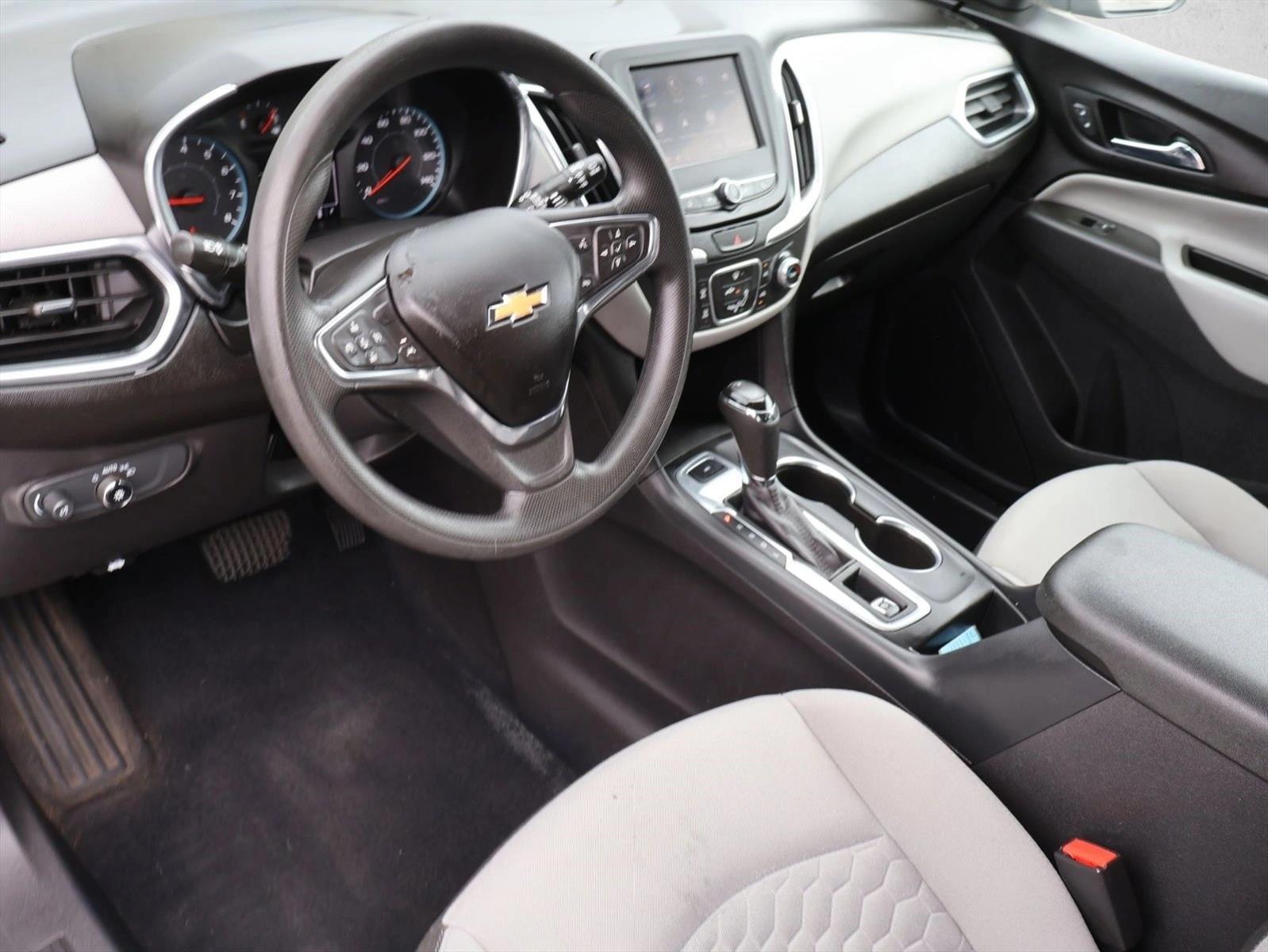 Thumbnail: 2021 Chevrolet Equinox - 3