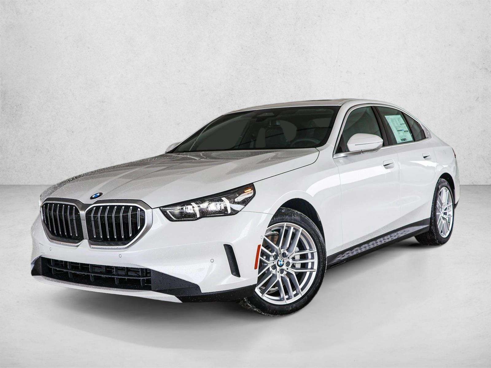 Thumbnail: 2025 BMW 5 Series - 1