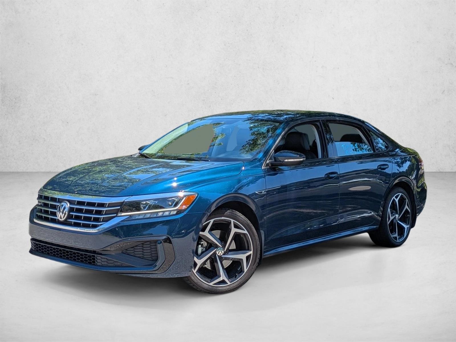 Thumbnail: 2020 Volkswagen Passat - 1