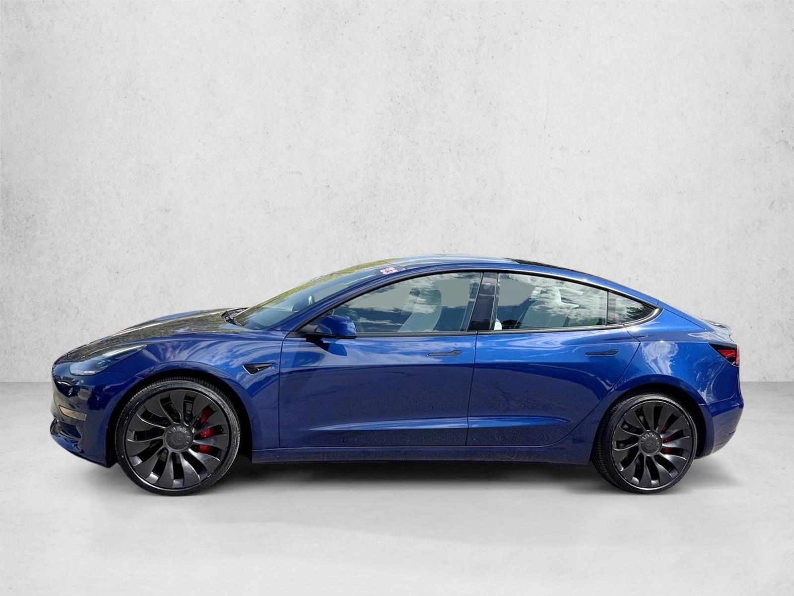 Thumbnail: 2023 Tesla Model 3 - 2
