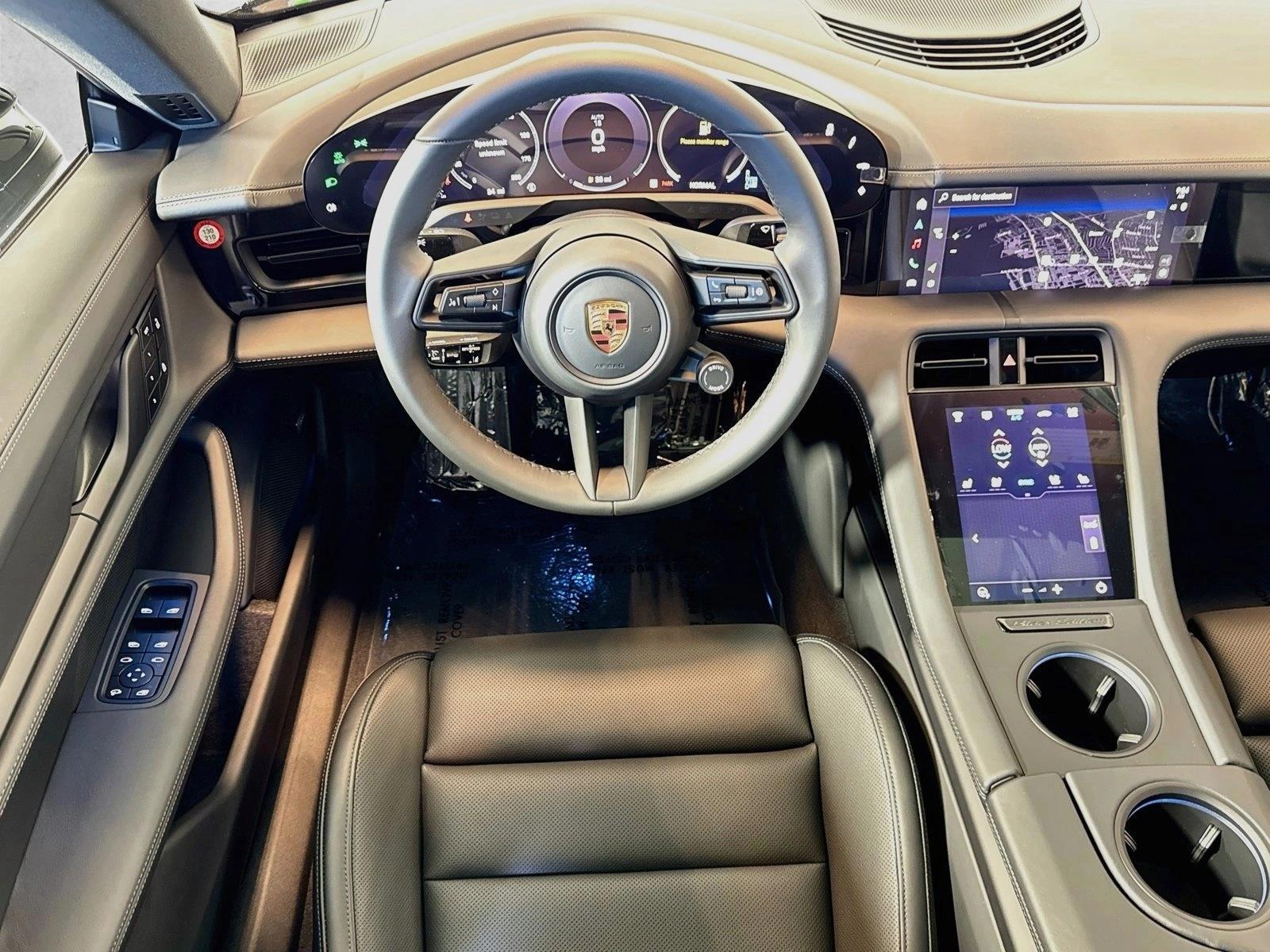 Thumbnail: 2026 Porsche Taycan - 4