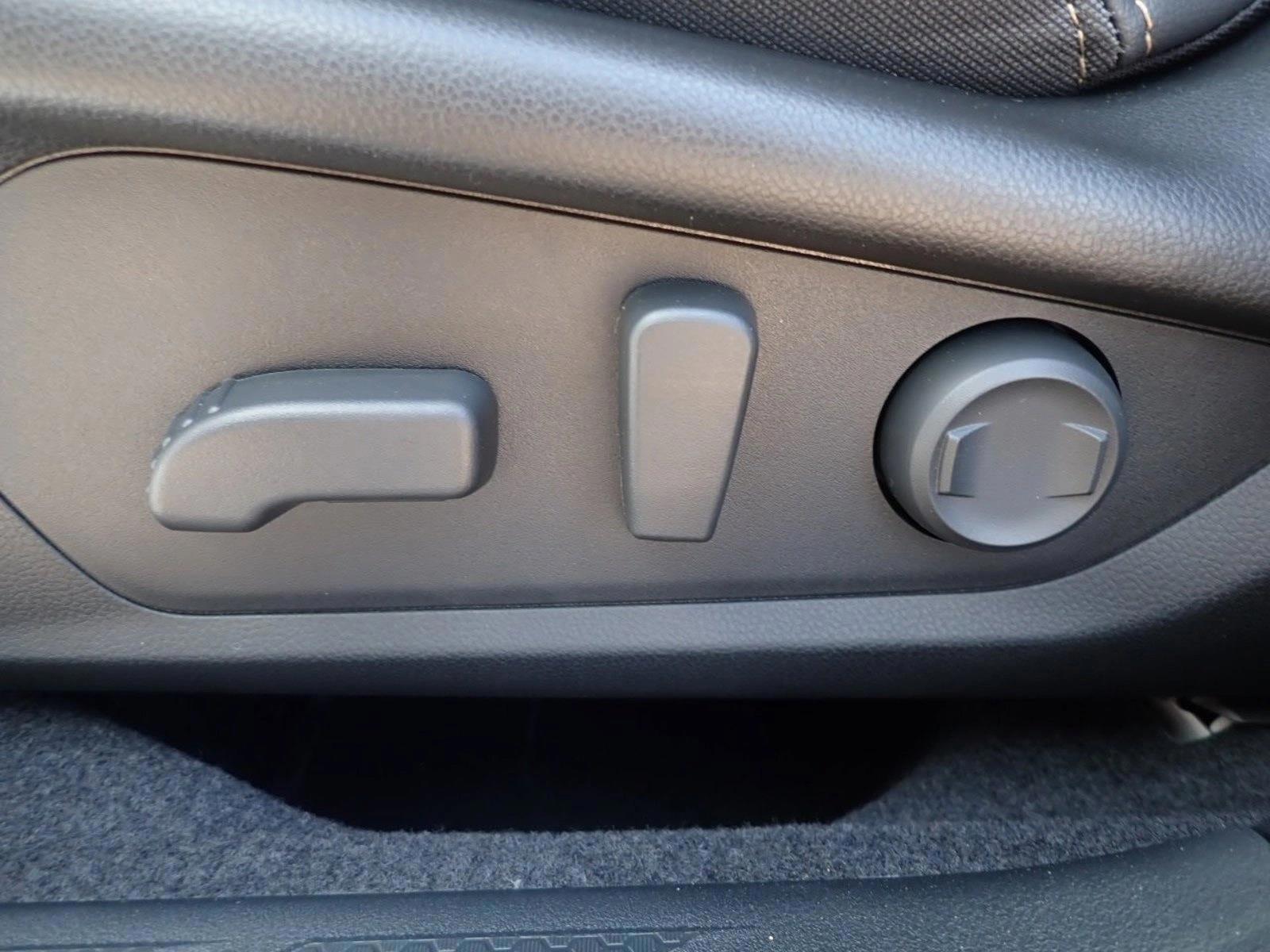 Thumbnail: 2026 Subaru Outback - 4