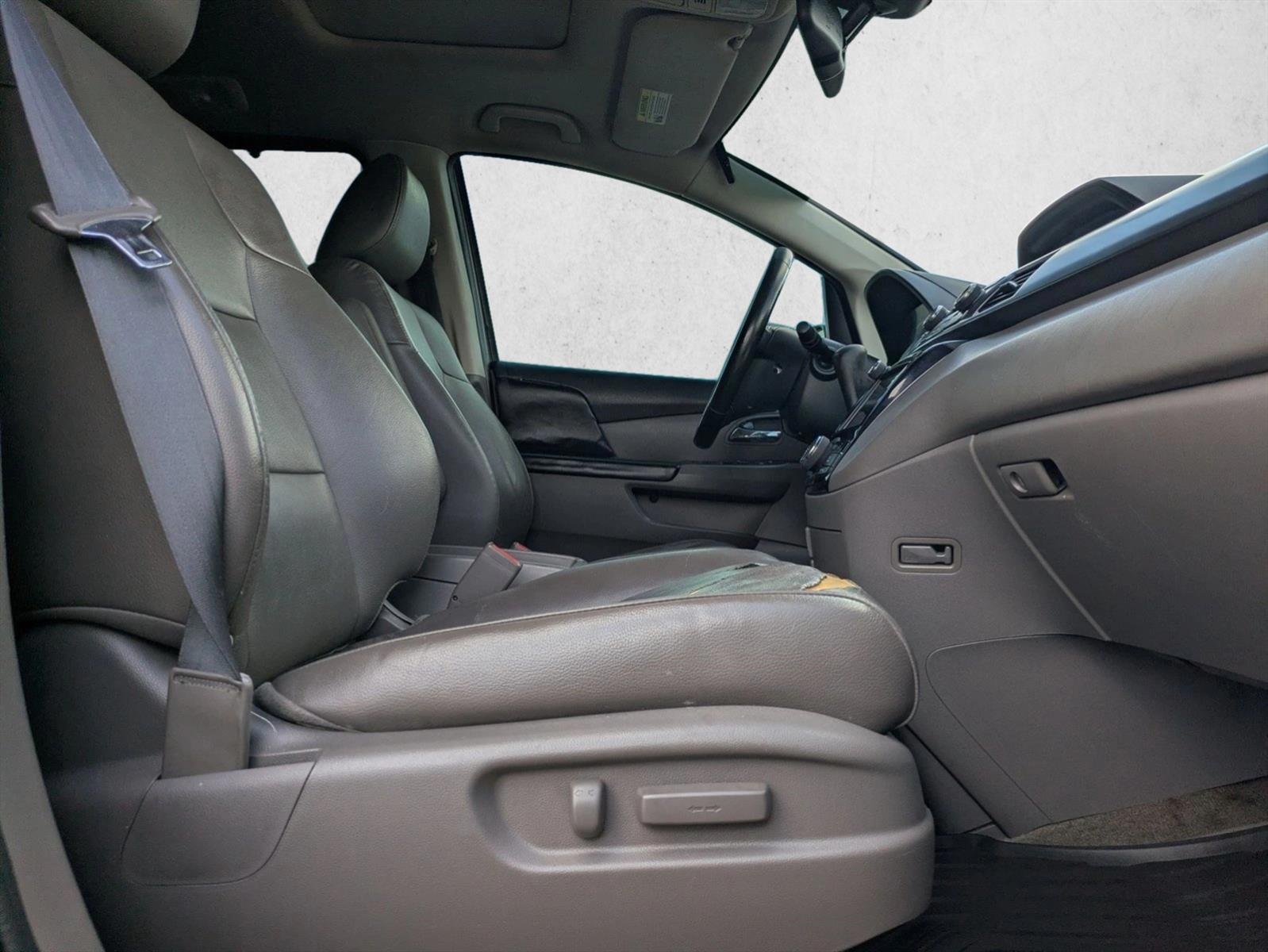 Thumbnail: 2014 Honda Odyssey - 6