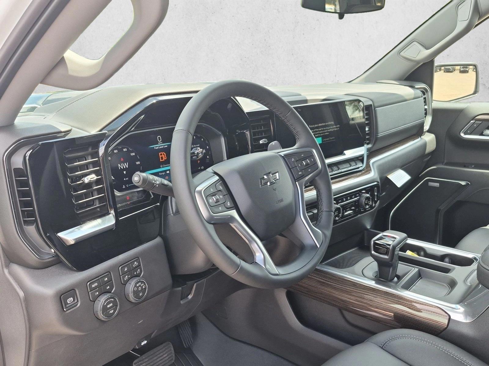 Thumbnail: 2026 Chevrolet Silverado 1500 - 3