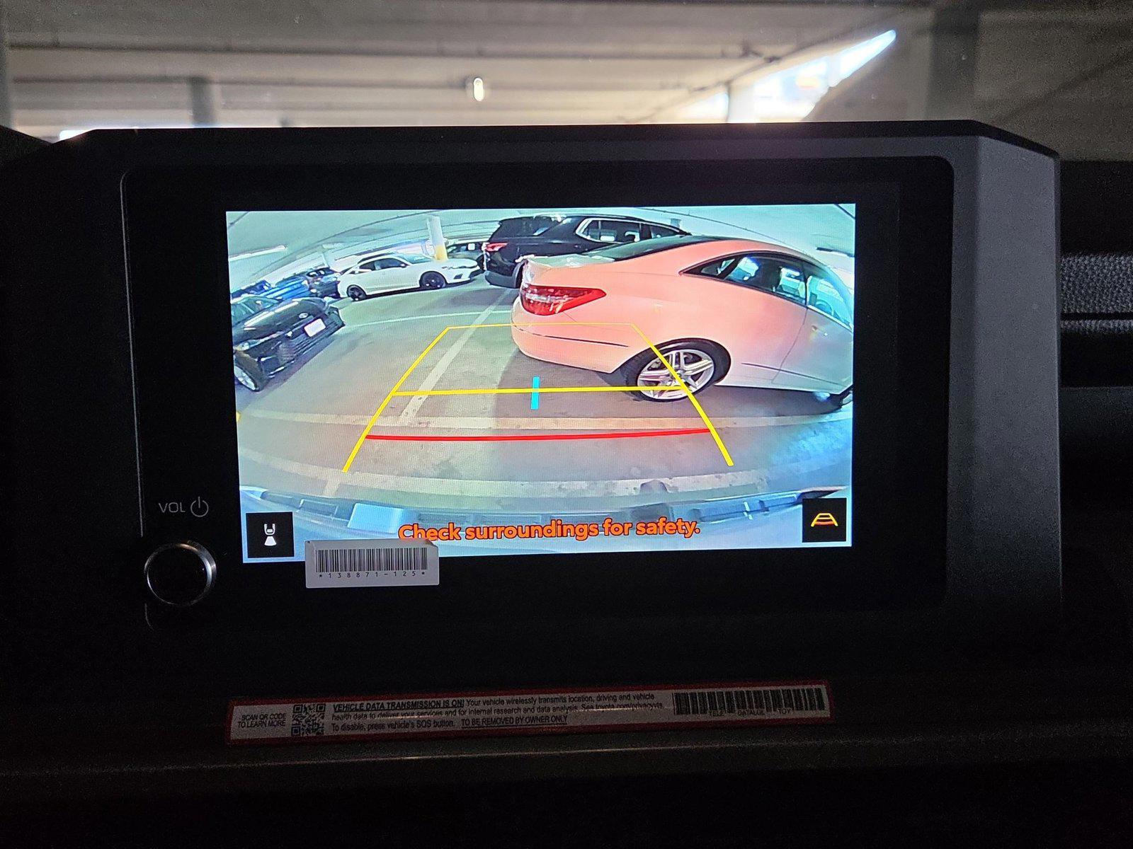 2025 Toyota Tacoma SR5 - Photo 14