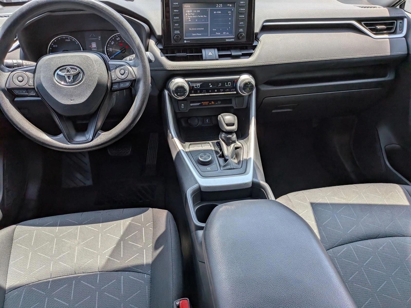 Thumbnail: 2020 Toyota RAV4 - 3
