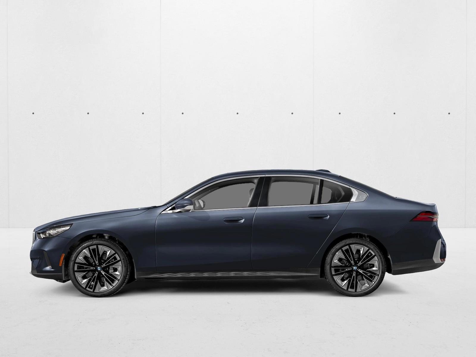 Thumbnail: 2027 BMW 5 Series - 2