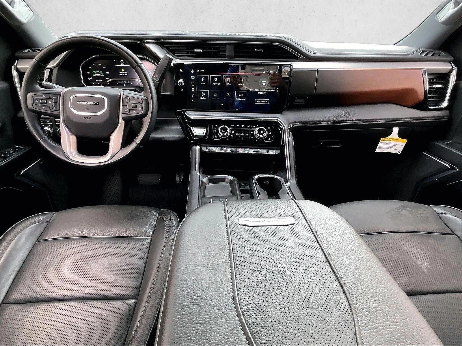 Thumbnail: 2025 GMC Sierra 2500 - 4