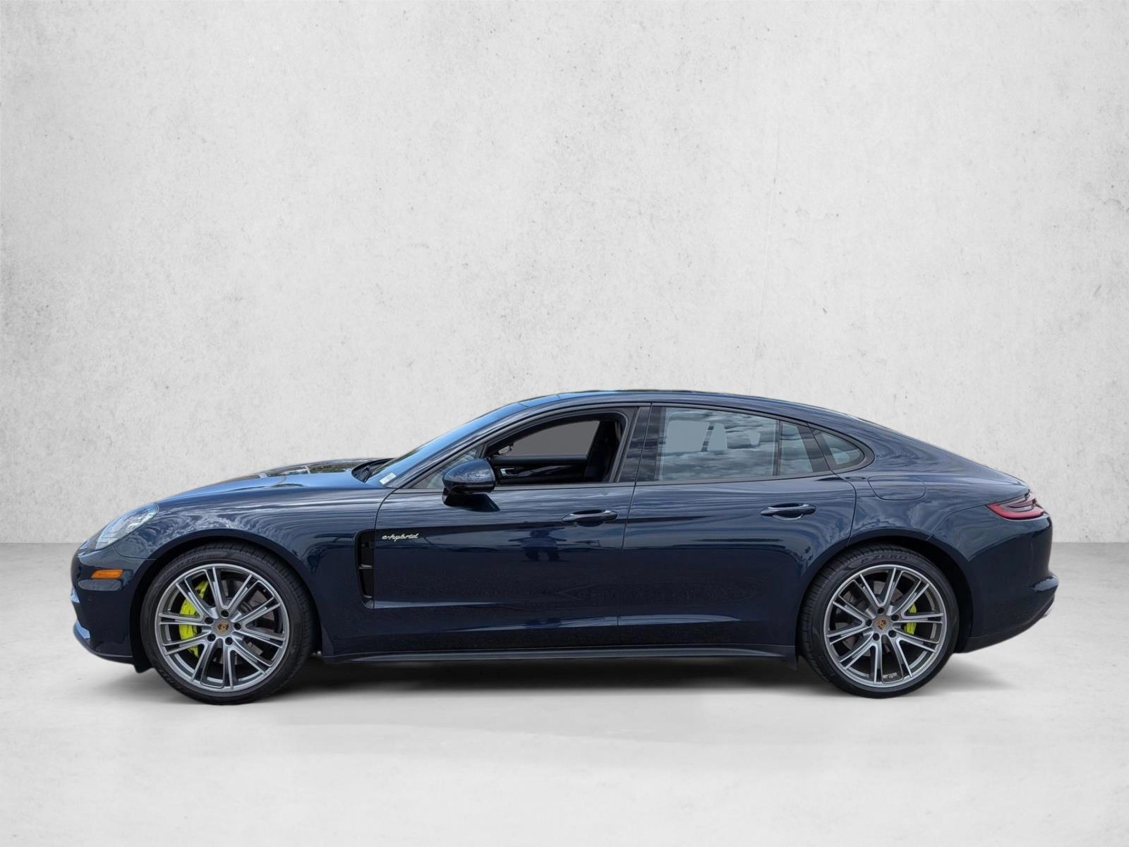 Thumbnail: 2019 Porsche Panamera - 2
