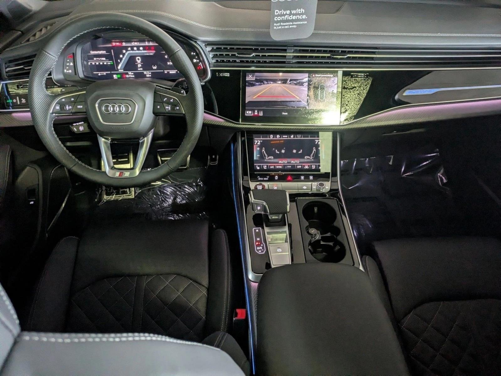 Thumbnail: 2026 Audi SQ7 - 4