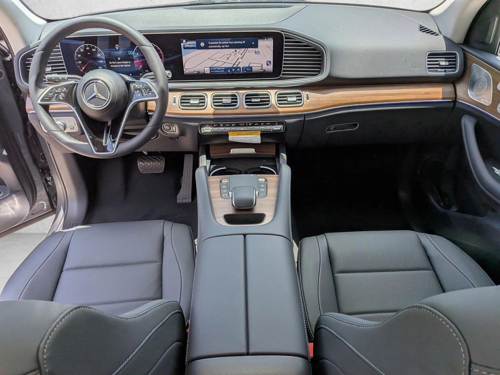 Thumbnail: 2026 Mercedes-Benz GLE - 3