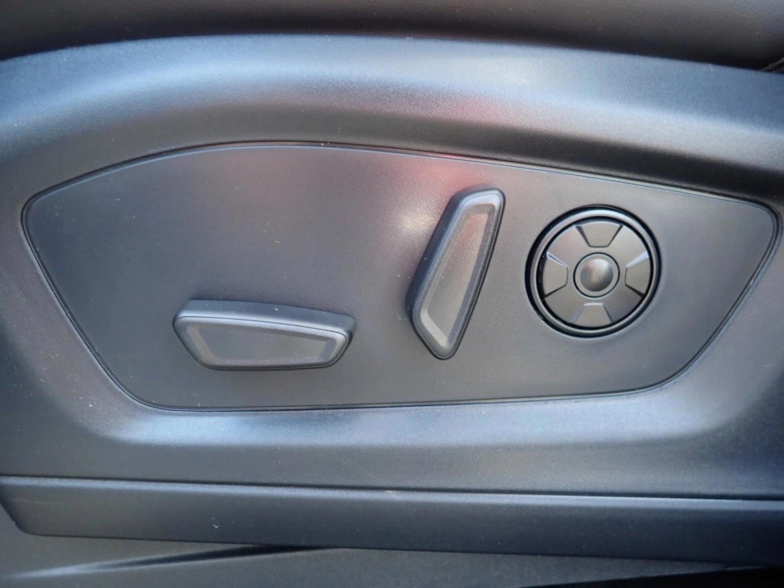 Thumbnail: 2026 Ford Explorer - 4
