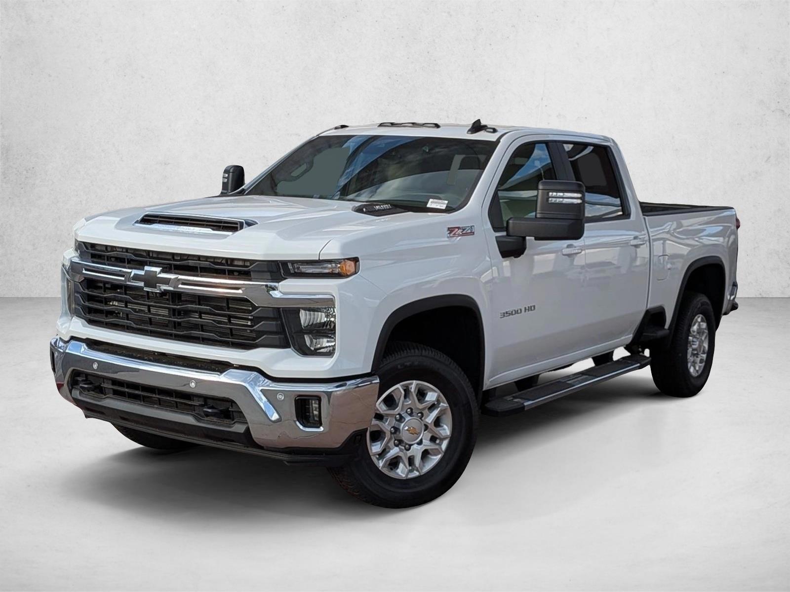 Thumbnail: 2026 Chevrolet Silverado 3500 - 1