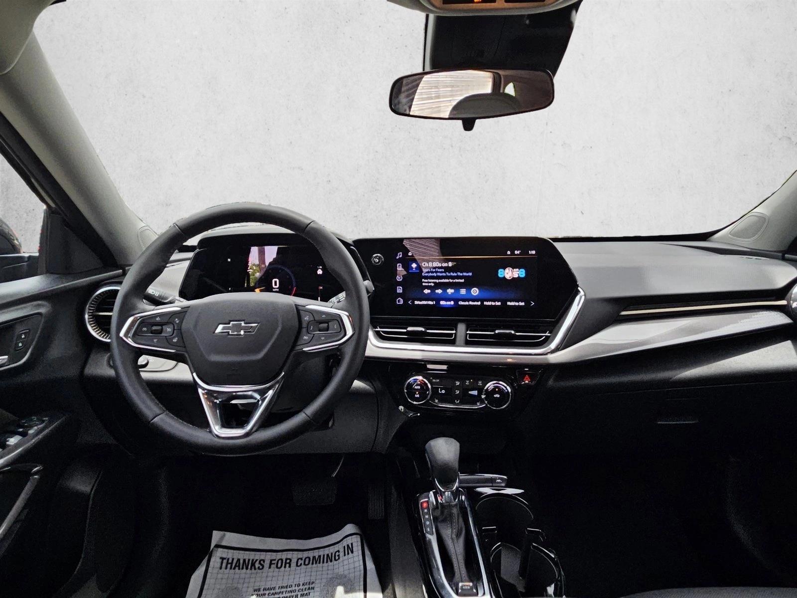 Thumbnail: 2025 Chevrolet Trax - 4