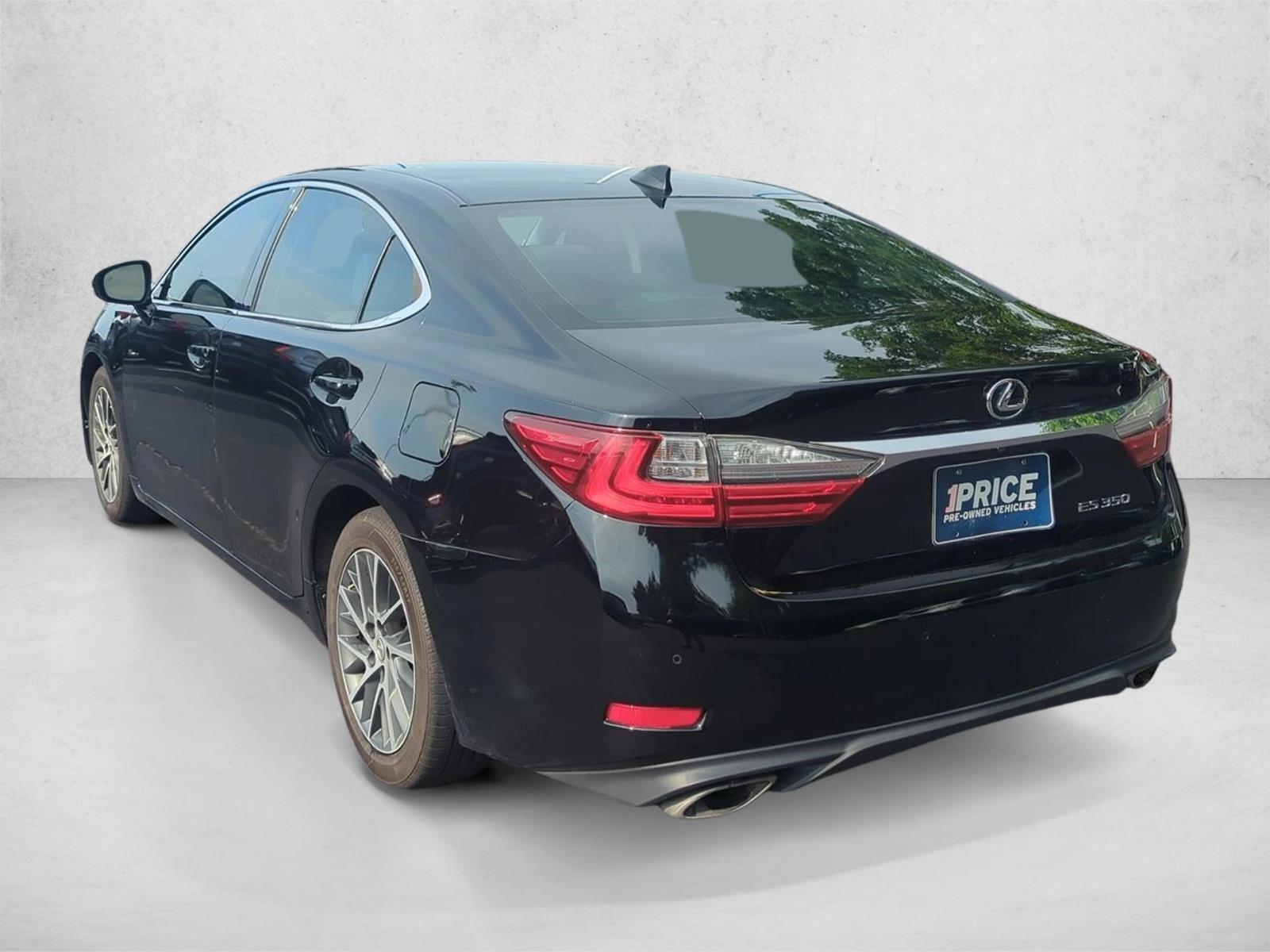 2017 Lexus ES