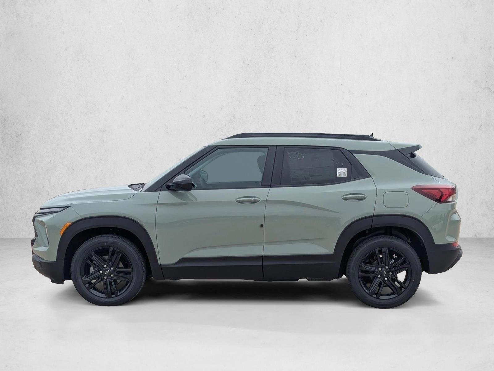 Thumbnail: 2026 Chevrolet TrailBlazer - 2