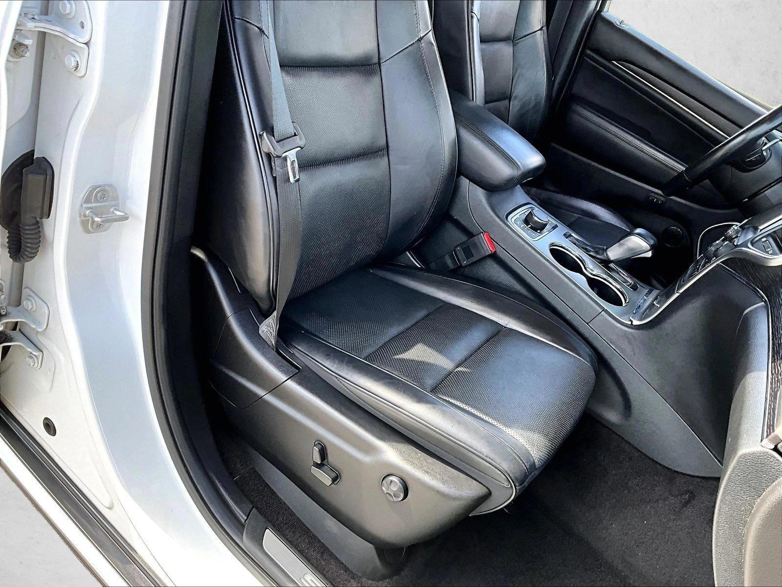 Thumbnail: 2017 Jeep Grand Cherokee - 4