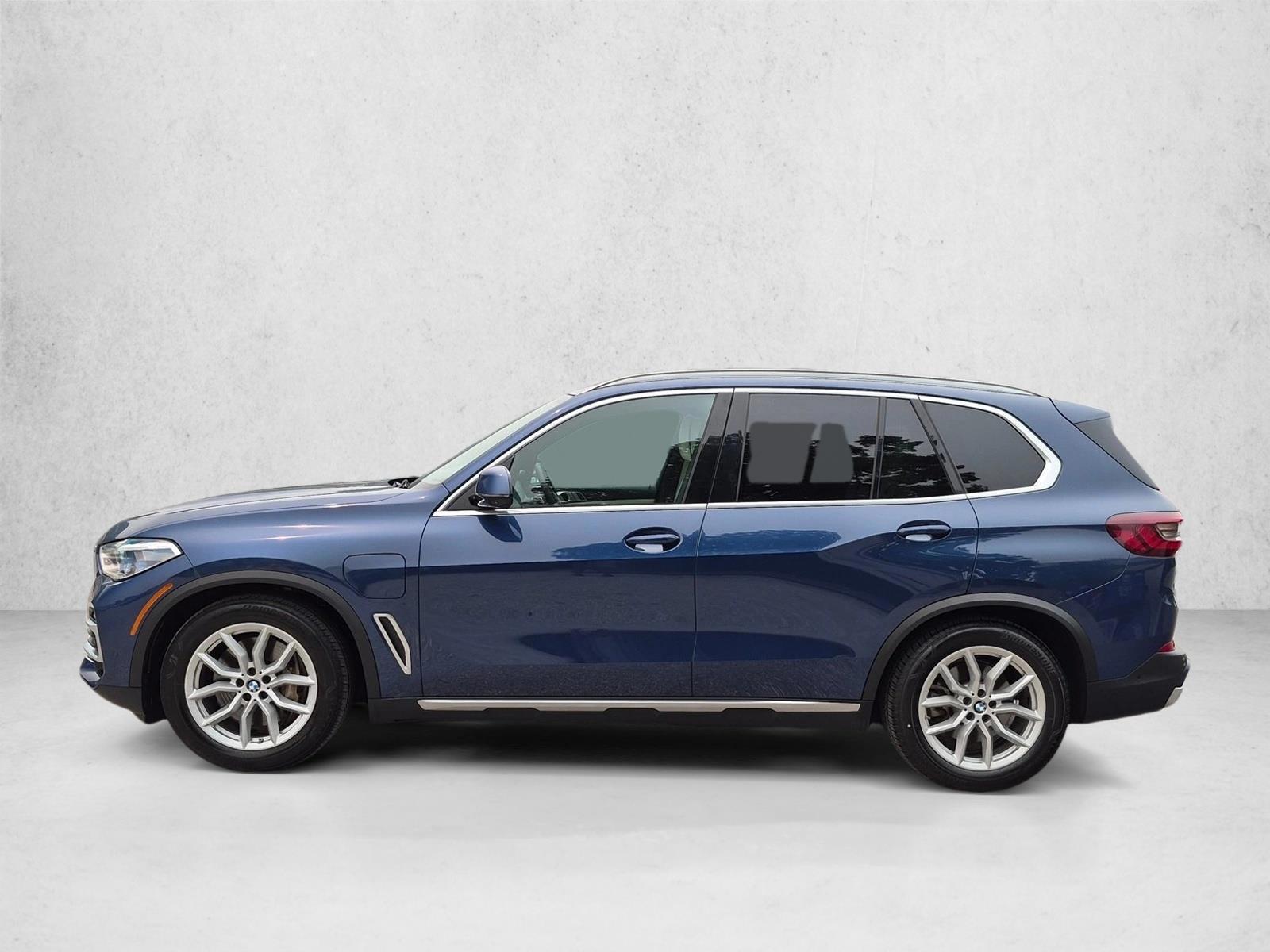 Thumbnail: 2021 BMW X5 - 2