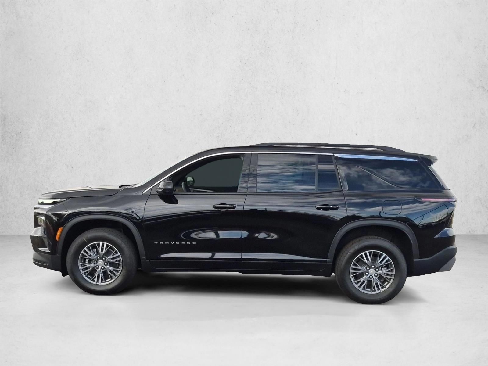 Thumbnail: 2027 Chevrolet Traverse - 2