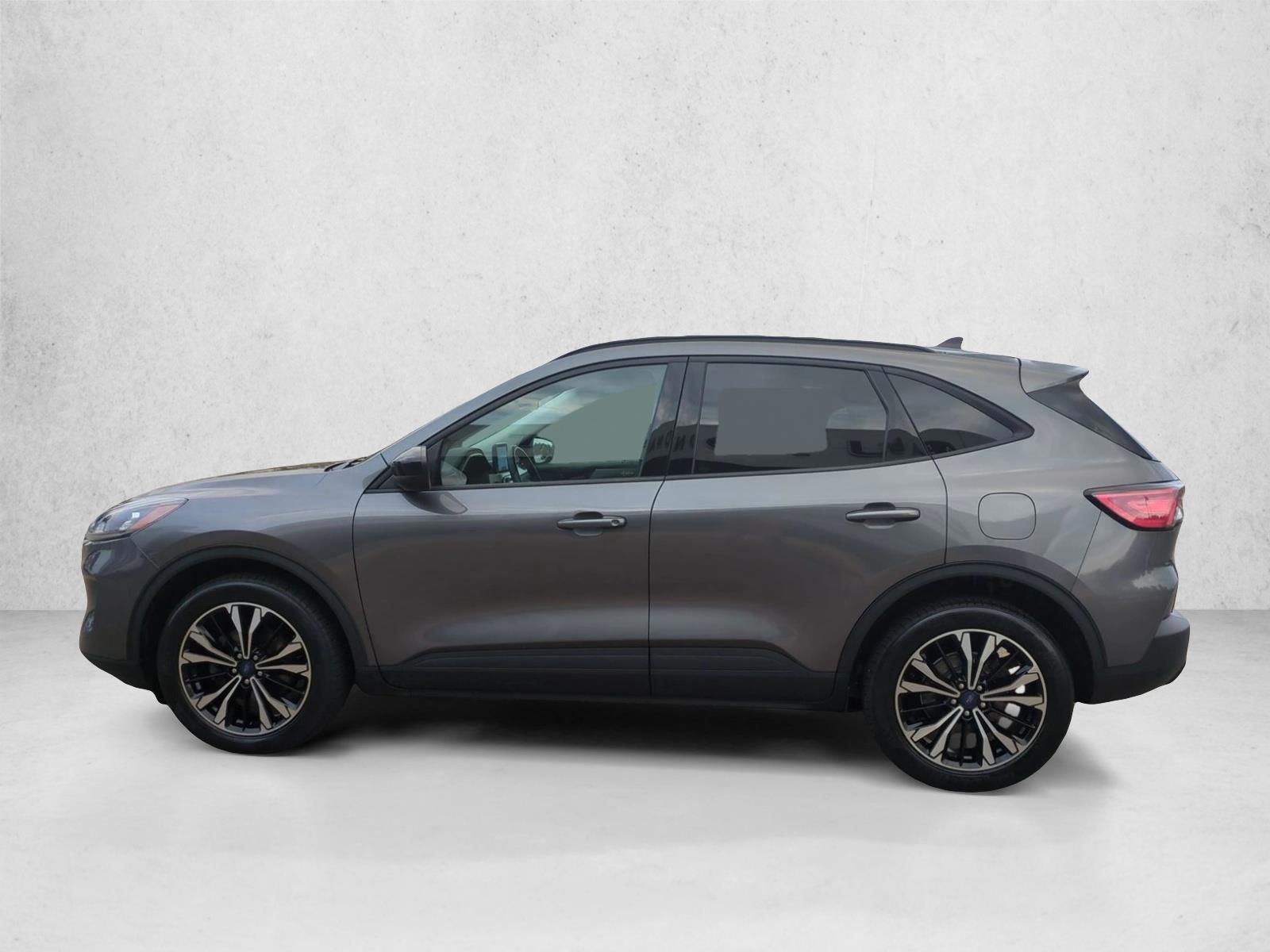 Thumbnail: 2022 Ford Escape - 2