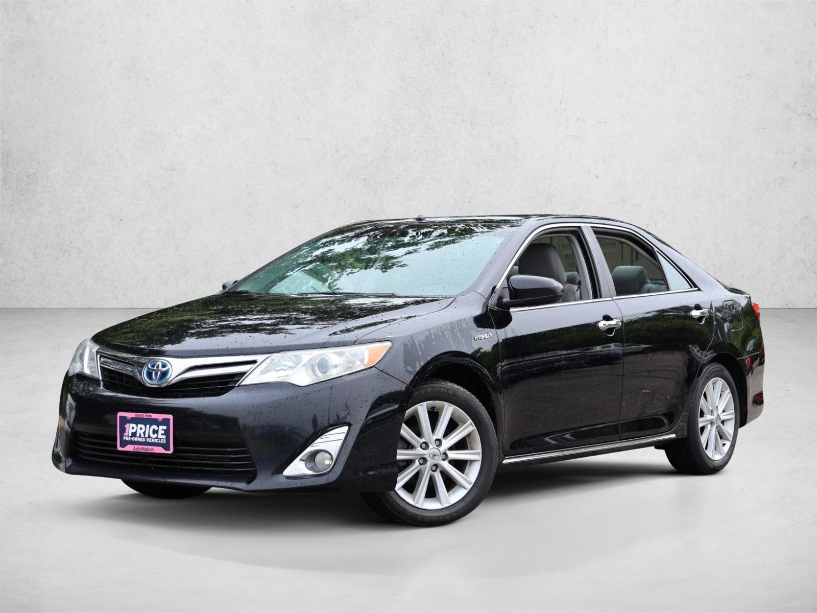 Thumbnail: 2013 Toyota Camry - 1