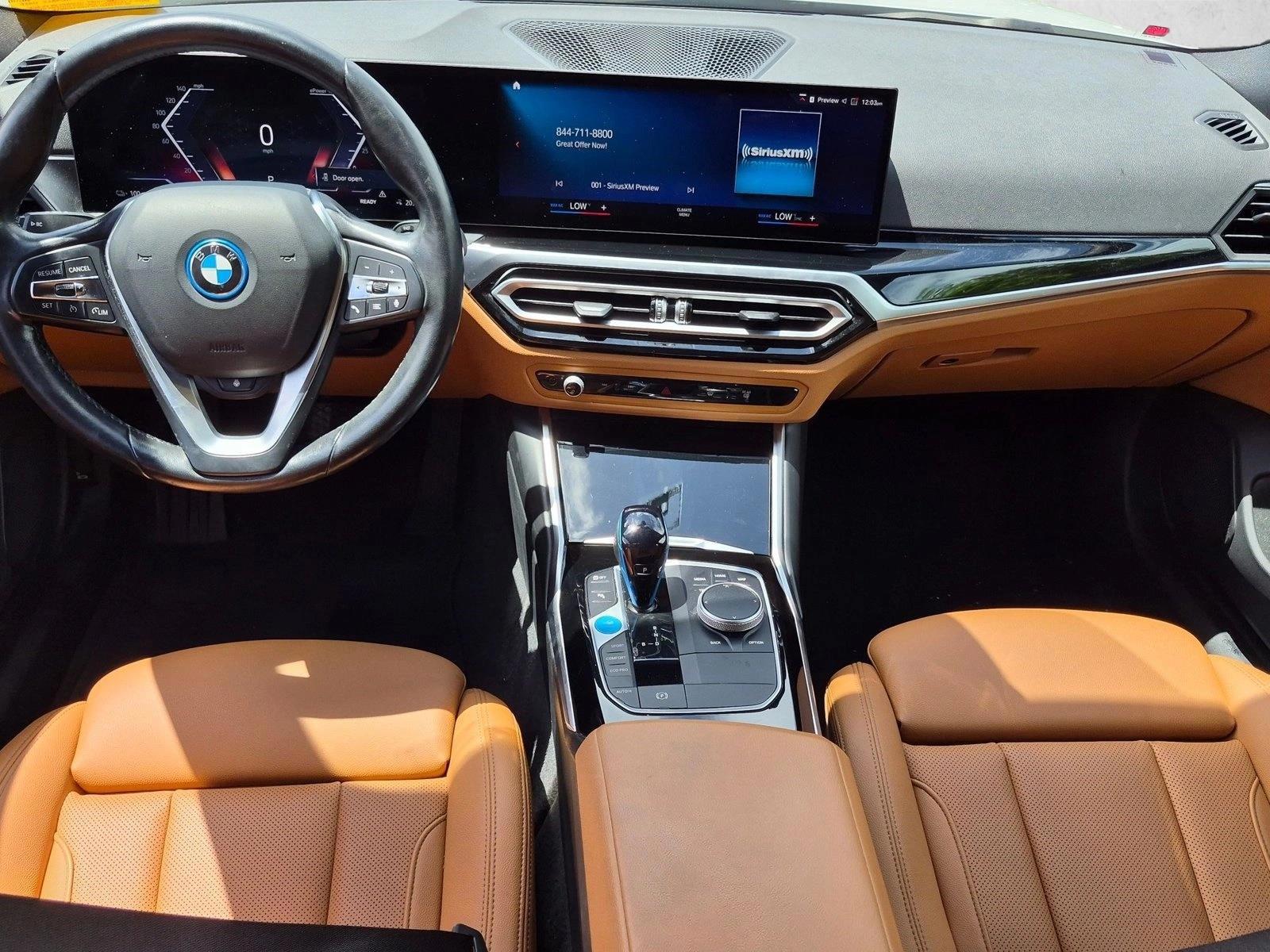 Thumbnail: 2023 BMW i4 - 3