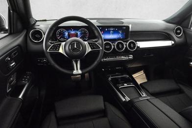 2026 Mercedes-Benz GLB