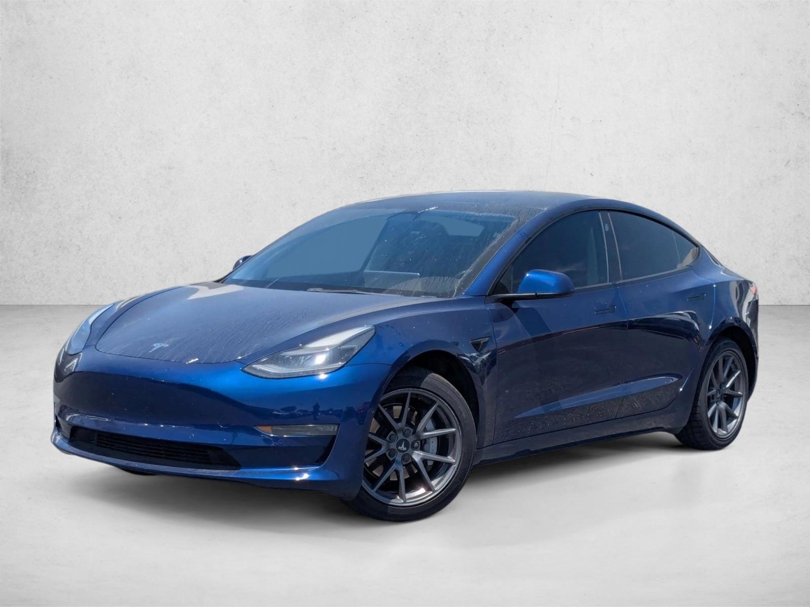 Thumbnail: 2022 Tesla Model 3 - 1