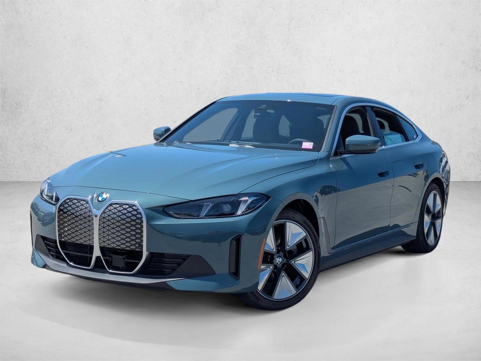 Thumbnail: 2026 BMW i4 - 1