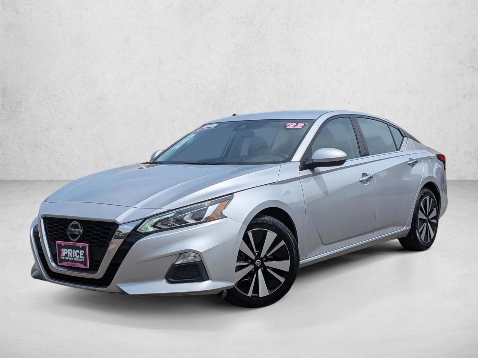 Thumbnail: 2022 Nissan Altima - 1